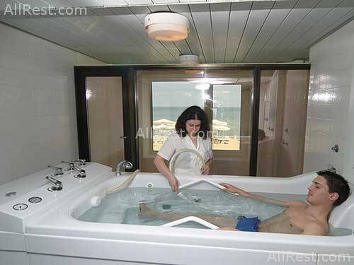 Marina Hotel 16
